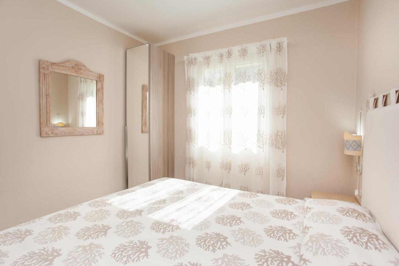 Appartamento Brezza Marina Будони Екстериор снимка